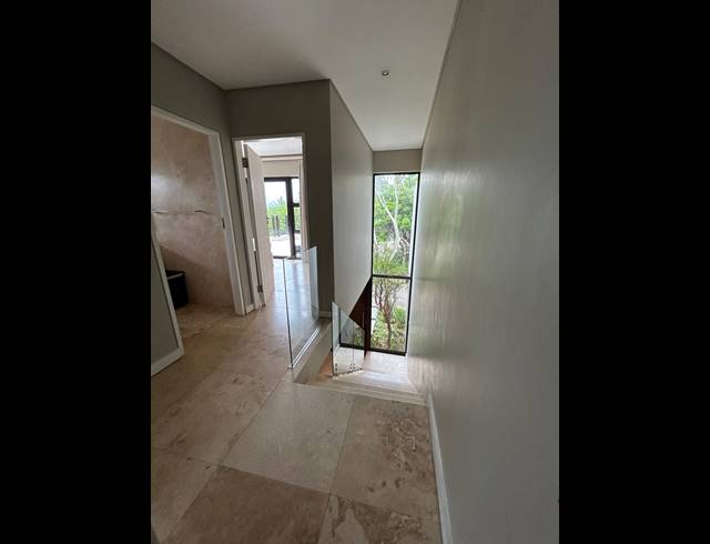 3 BEDROOM TOWNHOUSE TO LET IN ZIMBALI ESTATE